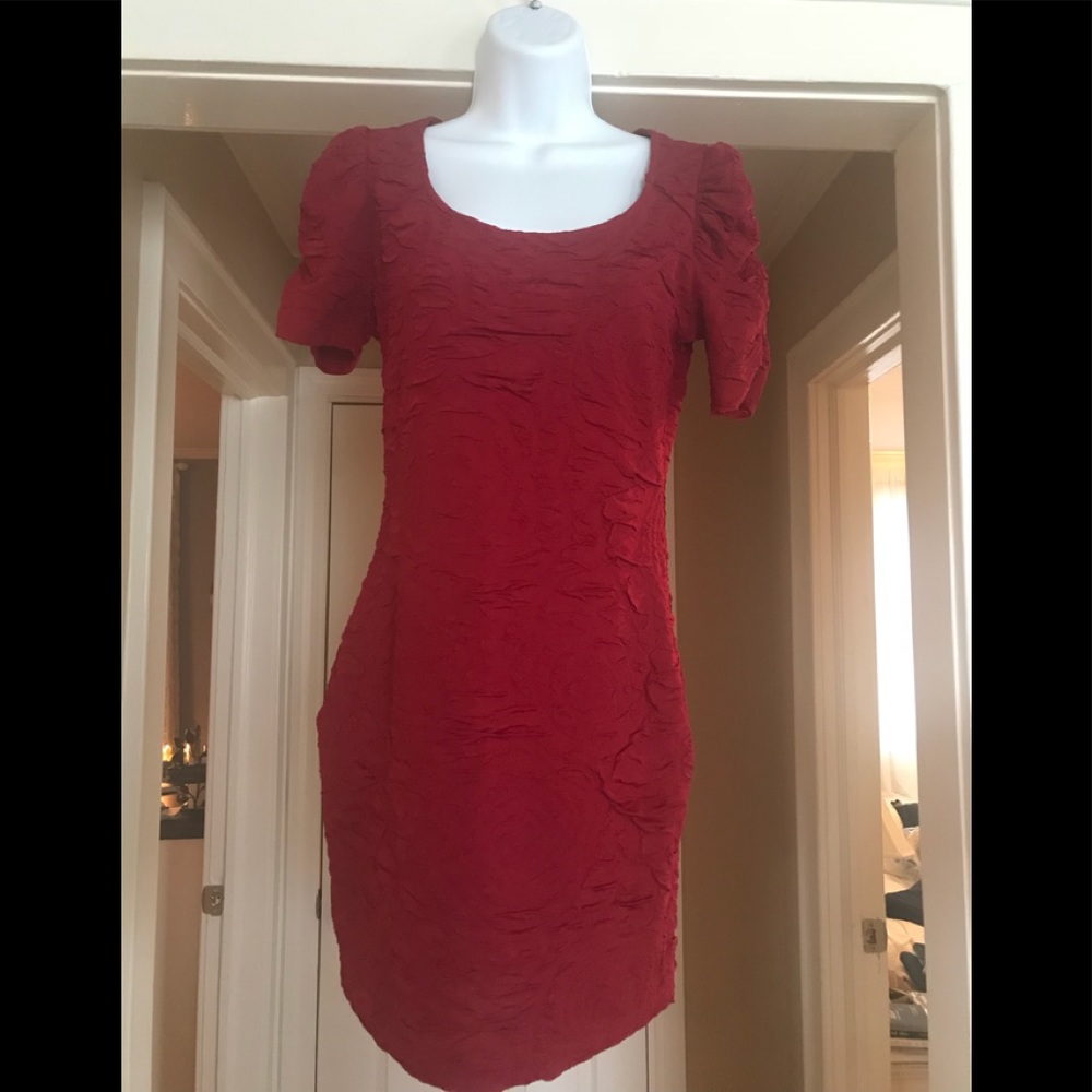 Red puff sleeve dress